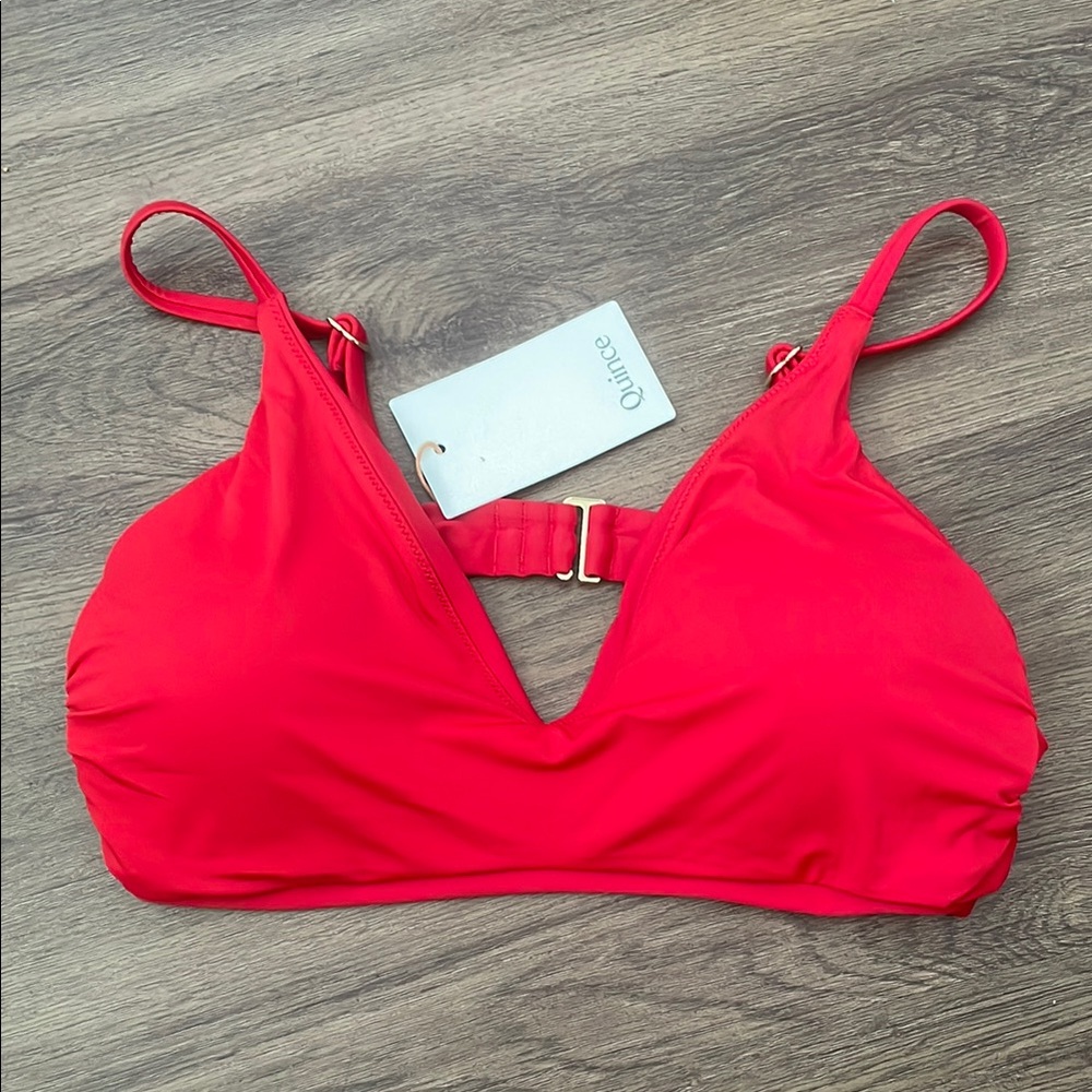 Quince Italian Adjustable Shoulder Straps and Gold Tone Hardware Top Bikini